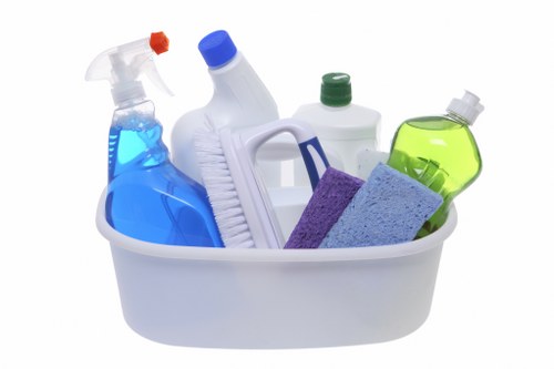 Kitchen deep clean during end of tenancy cleaning in SE19